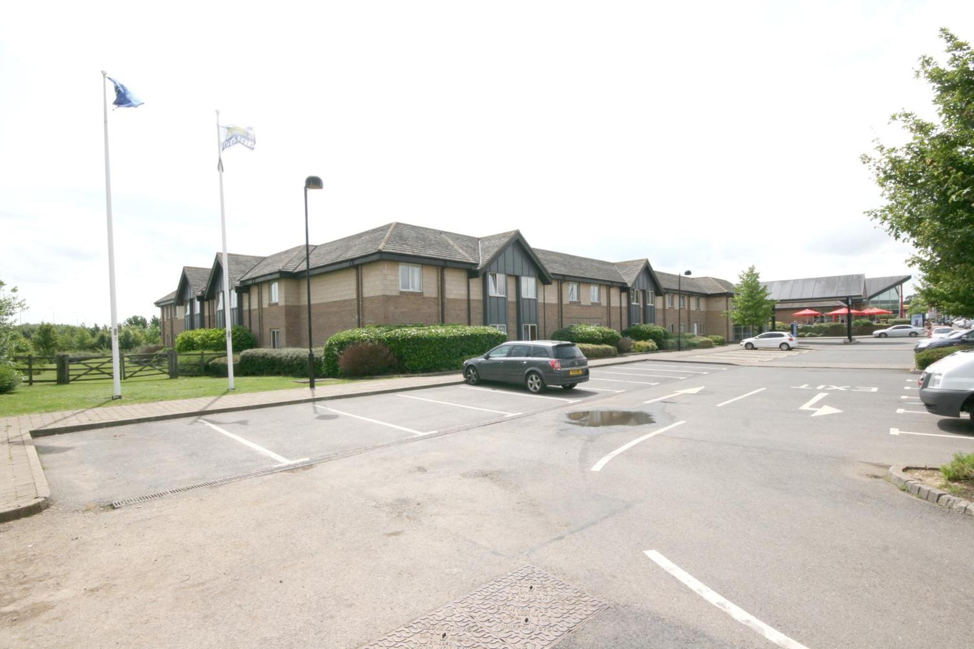 Days Inn Peterborough Kültér fotó